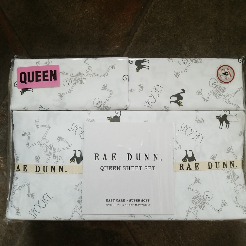 Rae dunn spooky skeleton halloween sheet set